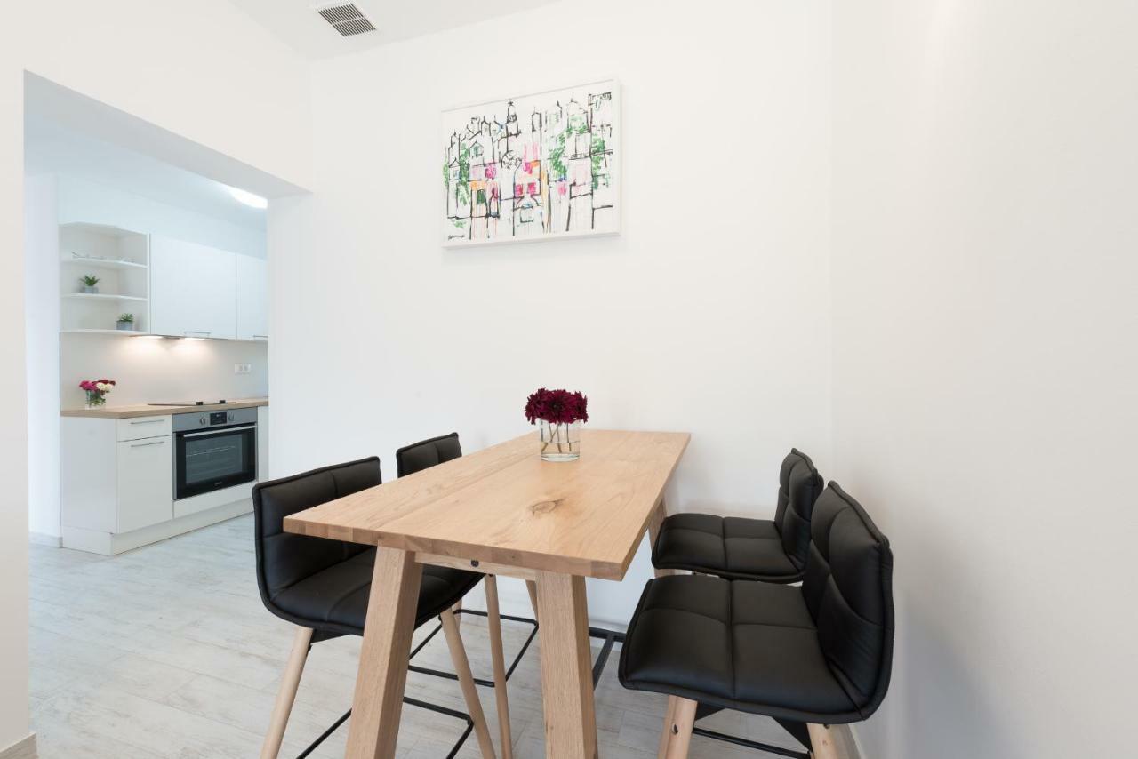 Apartment Obradovic Cavtat Esterno foto
